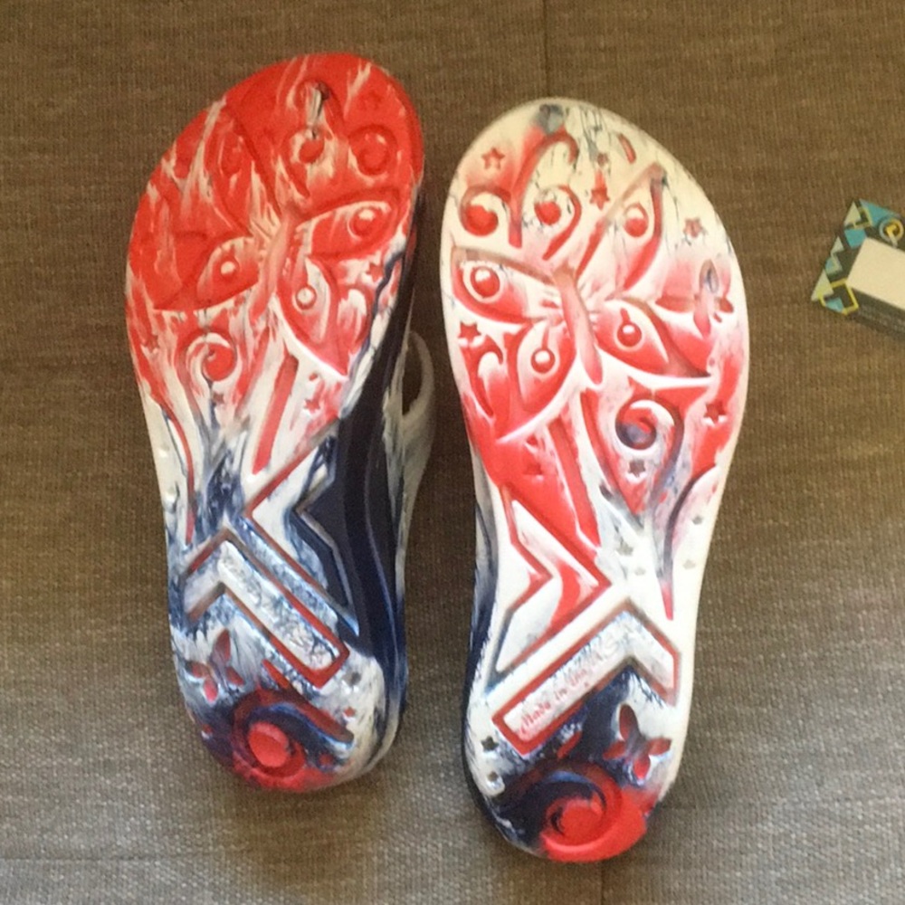 Colorful Slide Sandals - Picture 3 of 4